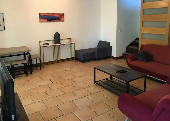 Maison Avec Vue Sur Le Viscos