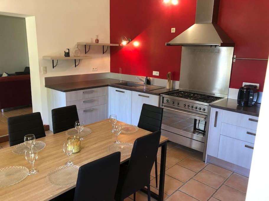 Maison Avec Vue Sur Le Viscos Hébergement de vacances